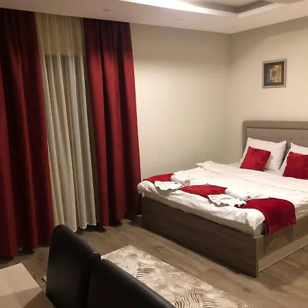 As Lux アパート *