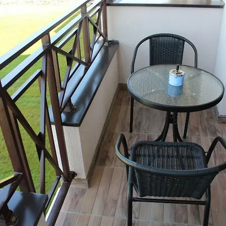 As Lux アパート *