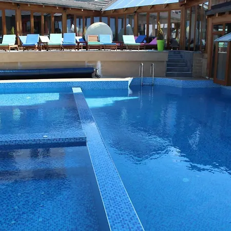 As Lux コパオニク