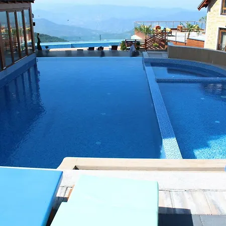 As Lux アパート *