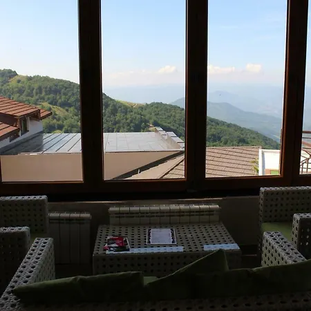 As Lux アパート コパオニク