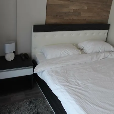 As Lux * コパオニク